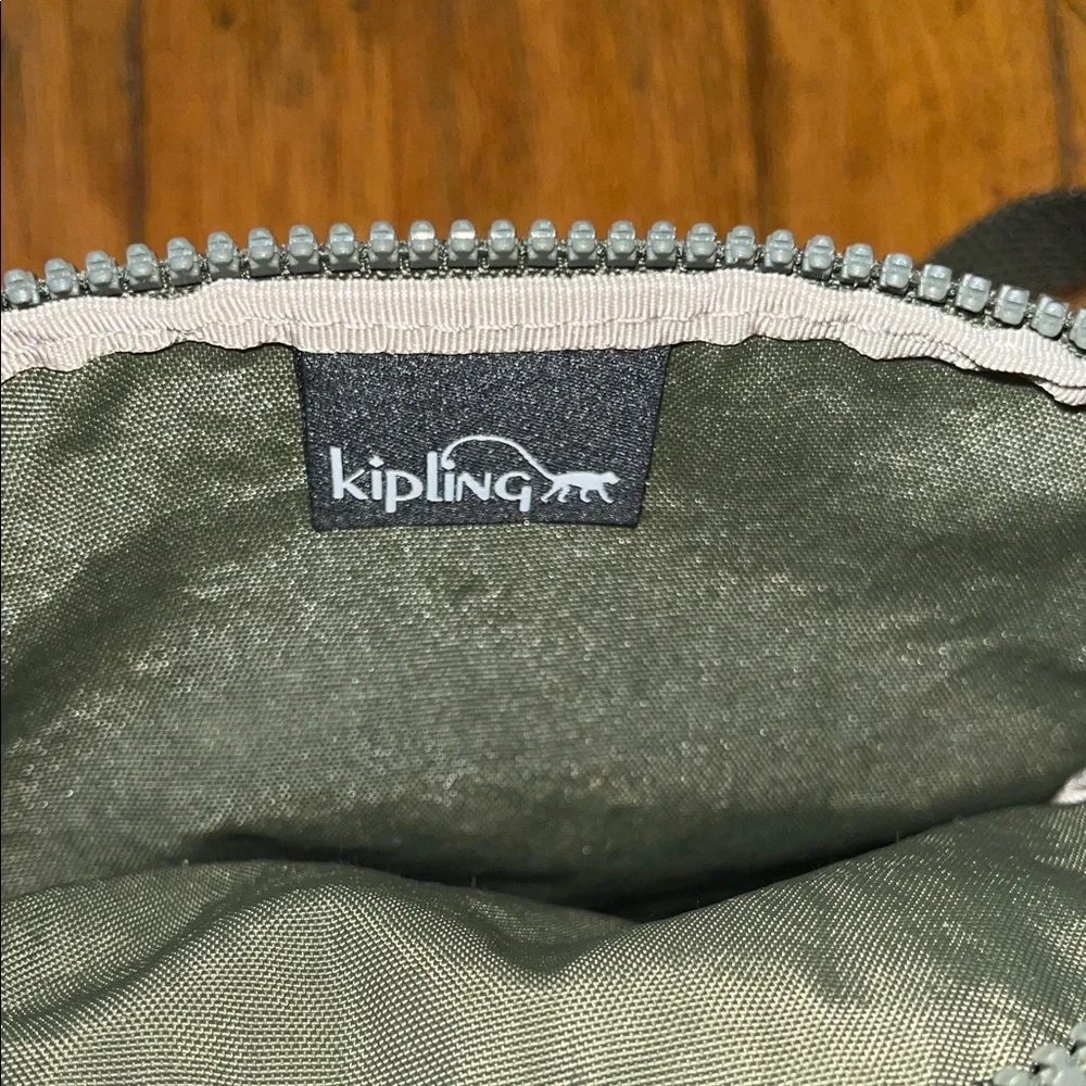 Kipling Olive Green Adjustable Crossbody Organizer Bag - Picture 9 of 15